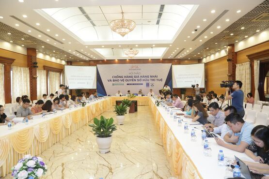 upload/17912/20180606/Hoi_thao_Chong_hang_gia_hang_nhai_va__bao_ve_quyen_so_huu_tri_tue.jpg