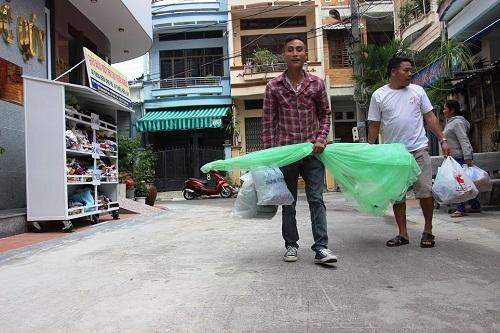 dia chi quay hang 'ai thua den ung ho, ai thieu den lay' o binh dinh hinh anh 9