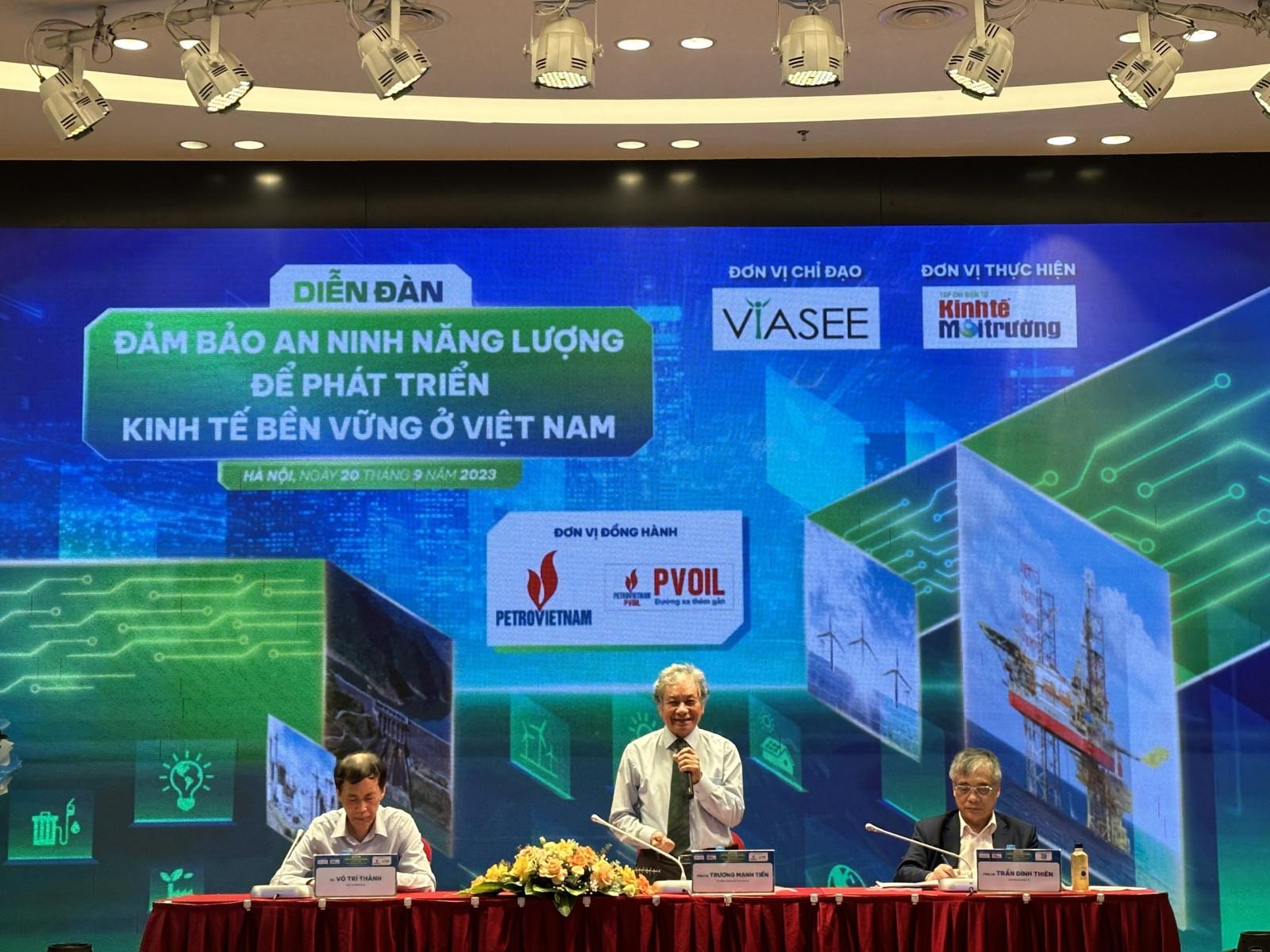 Bàn thảo nhiều vấn đề tại Diễn đàn đảm bảo an ninh năng lượng để phát triển kinh tế bền vững ở VN - Ảnh 2