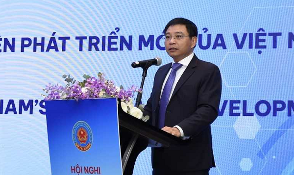 Bộ trưởng Tài chính