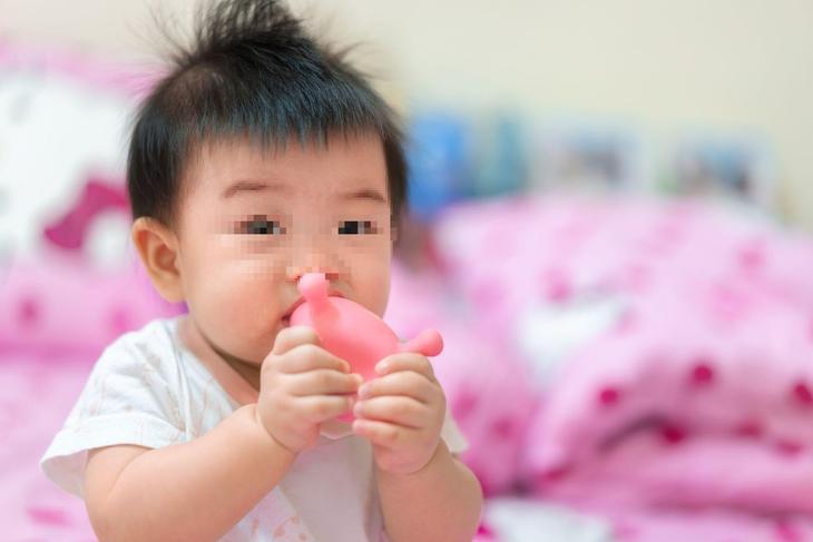Ngừa bệnh tử 24 giờ do nhiễm não mô cầu ở trẻ nhỏ - Ảnh 2.