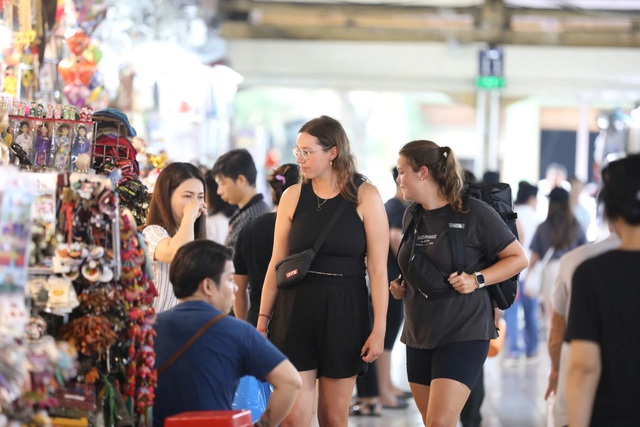 GDP tăng cao kỷ lục nhờ đâu?- Ảnh 4.