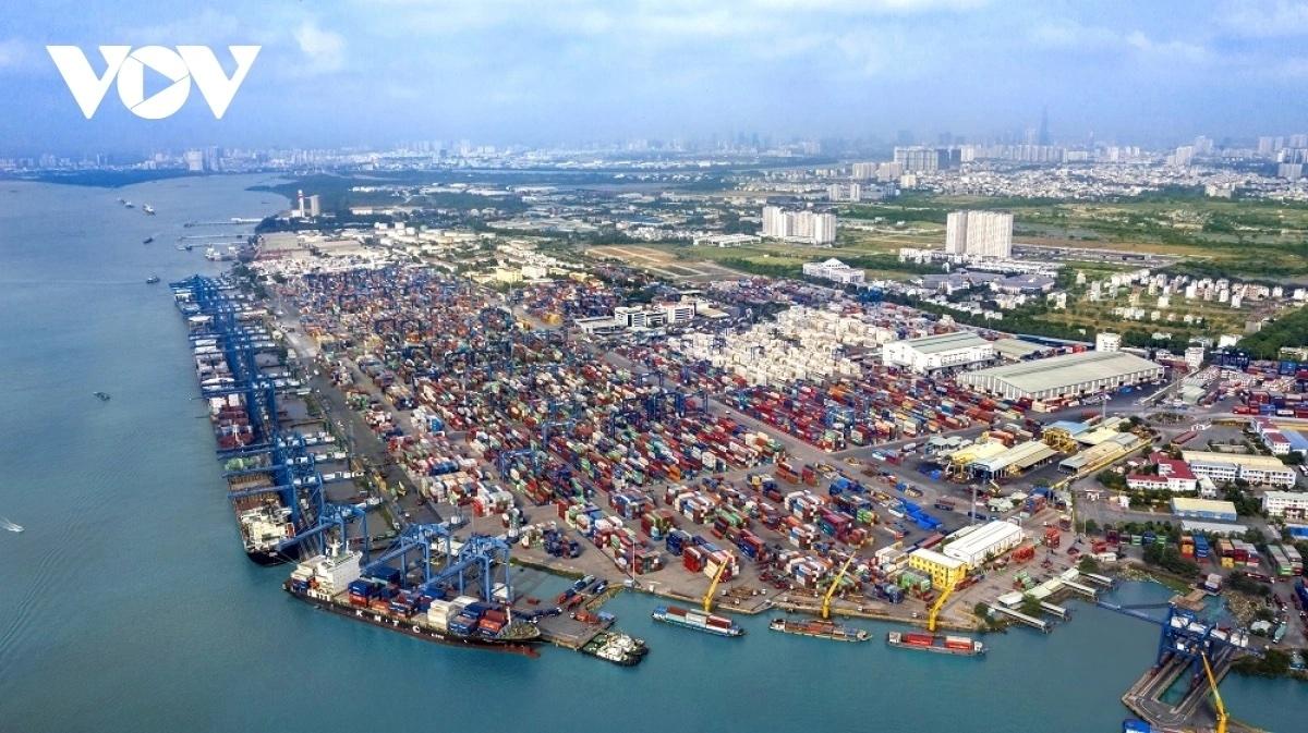 thanh tuu kinh te viet nam vi sao gdp tang vuot bac tu sau doi moi hinh anh 1