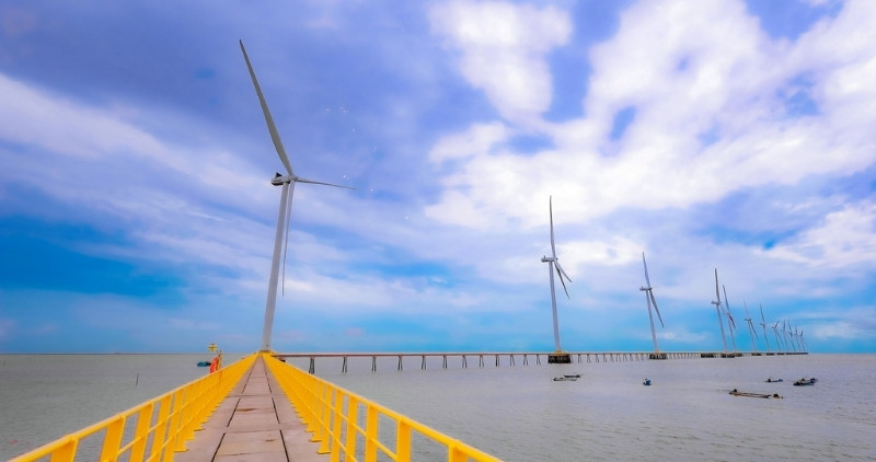 Các dự án điện gió tại Vĩnh Long đang được triển khai. Ảnh: Hoàng Lộc