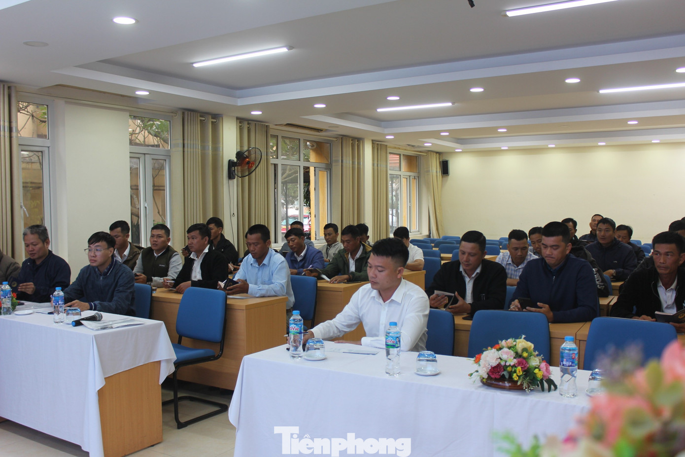 tp-nhan-su-duong-sat.jpg