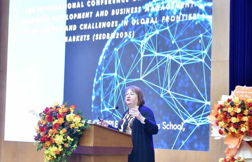 Doanh nghiệp tại thị trường cận biên cần nâng cao năng lực quản trị, chủ động đổi mới mô hình kinh doanh Doanh nghiệp tại thị trường cận biên cần nâng cao năng lực quản trị, đổi mới mô hình kinh doanh