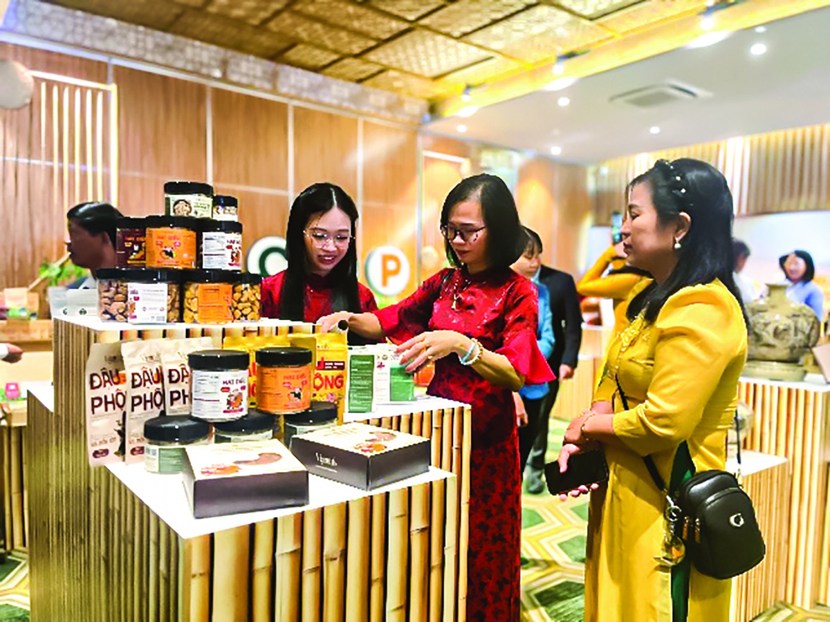 Sự kết nối giữa sản phẩm OCOP và du lịch đã mở ra hướng phát triển bền vững cho nhiều địa phương