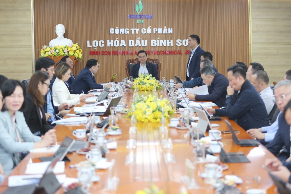 Đẩy mạnh sản xuất kinh doanh hoàn thành vượt mức kế hoạch 2025 Đẩy mạnh sản xuất kinh doanh hoàn thành vượt mức kế hoạch 2025