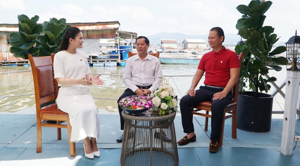 Sở Nông nghiệp và Môi trường TP.HCM thúc đẩy các chương trình quảng bá du lịch gắn với nghề nuôi hàu tại xã đảo Long Sơn. Ảnh: Lê Bình.