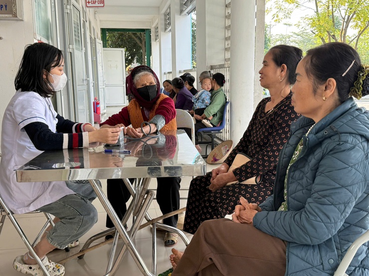 Ngành y tế Hà Nội đẩy mạnh các hoạt động phòng chống bệnh không lây nhiễm- Ảnh 3.