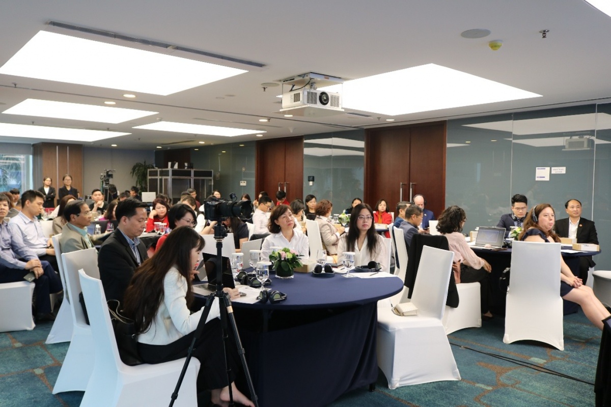 Đổi mới mô hình tăng trưởng: Lồng ghép thiên nhiên vào mô hình phát triển kinh tế - xã hội Đổi mới mô hình tăng trưởng: Lồng ghép thiên nhiên vào mô hình phát triển kinh tế - xã hội