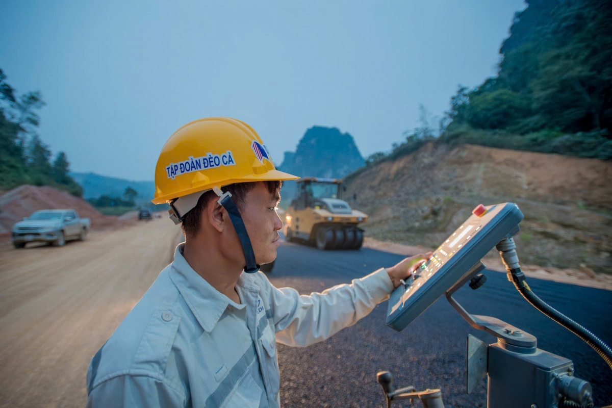 ha tang giao thong tro thanh tai san hap dan tren thi truong von hinh anh 3