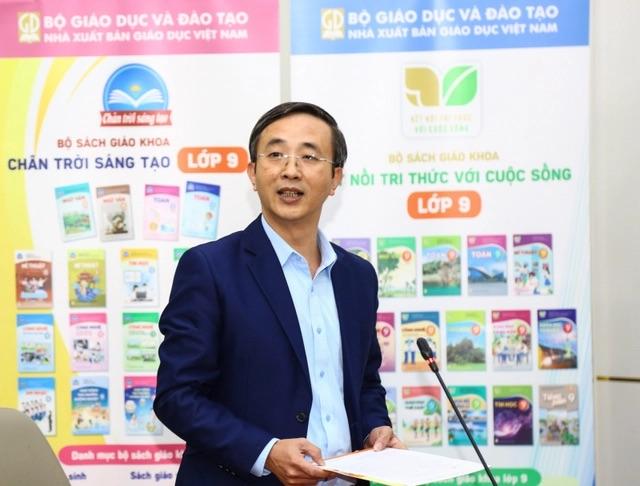 Siết chặt pháp lý và tăng chế tài để ngăn chặn sách giáo khoa giả- Ảnh 1.