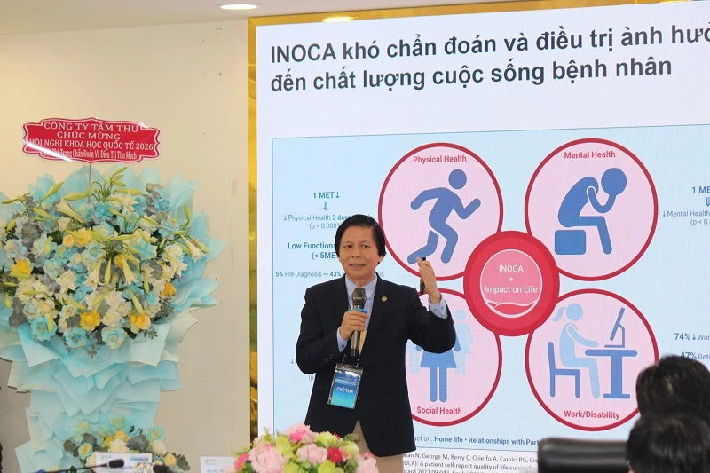 BSCKII Phan Nam Hùng – Giám đốc chuyên môn Bệnh viện Bình Định, chia sẻ thông tin.