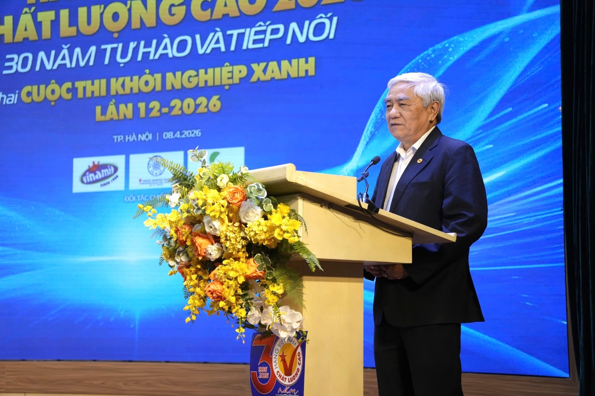 TS Nguyễn Quân, nguyên Ủy viên Trung ương Đảng, nguyên Bộ trưởng Bộ Khoa học và Công nghệ, nhấn mạnh, không có doanh nghiệp nông nghiệp hay công nghiệp nào có thể phát triển nếu không ứng dụng những thành tựu công nghệ mới vào sản xuất, kinh doanh.