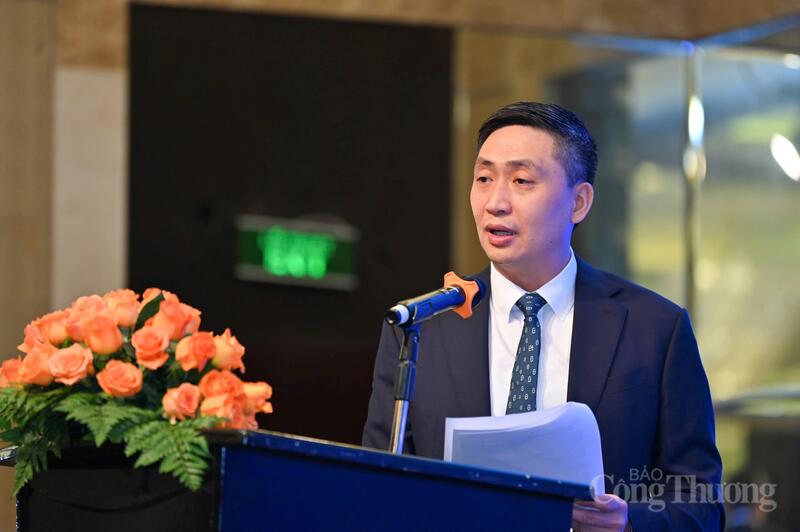 Ông Hoàng Minh Chiến phát biểu tại sự kiện - Ảnh: Nam Nguyễn