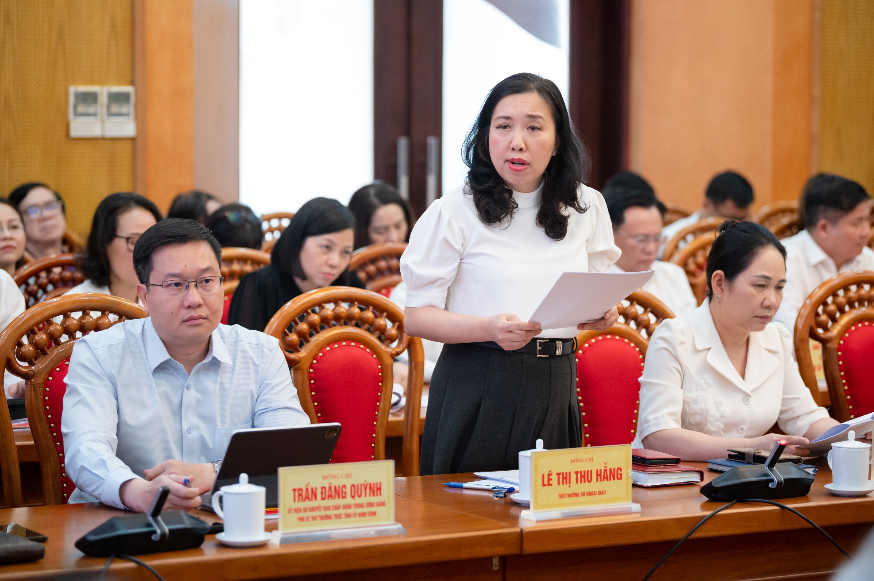 Thứ trưởng Bộ Ngoại giao Lê Thị Thu Hằng phát biểu