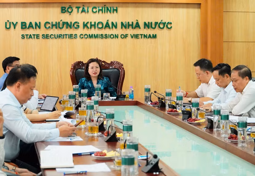 Chủ tịch UBCKNN Vũ Thị Chân Phương tại Hội nghị chu-tich-ubcknn.jpg