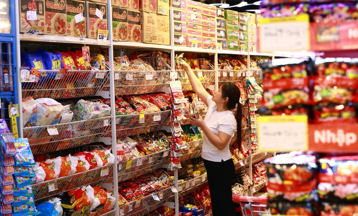 Thị trường nông thôn giàu tiềm năng khai thác. Ảnh: Quang Vinh