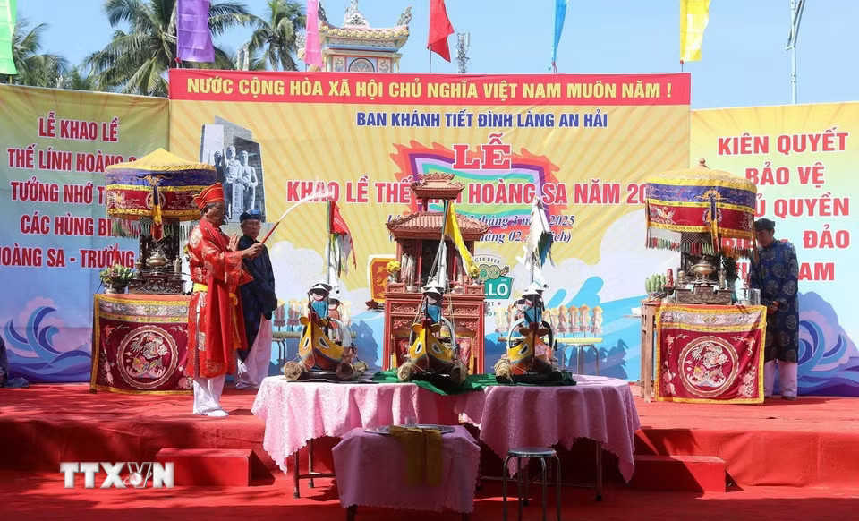 1503-le-khao-le-the-linh-hoang-sa-1.jpg